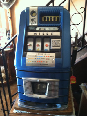 Mills High Top Slot Machine